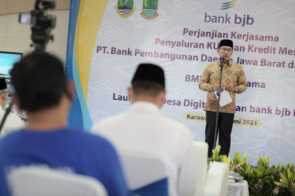 Ridwan Kamil Luncurkan Desa Digital Parakan Binaan bank bjb di Karawang