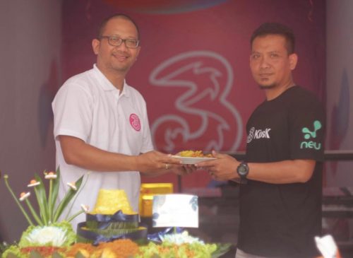 Komitmen Layani Pelanggan Hingga Pelosok Jawa Barat,  IOH Luncurkan 3Kiosk