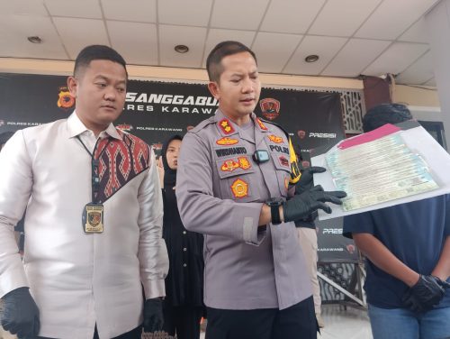 Polres Karawang Amankan Tiga Pelaku Pembuat STNK dan BPKB Palsu