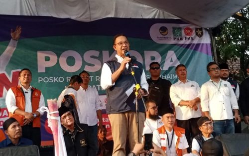 Ke Purwakarta Anies Baswedan Berpantun