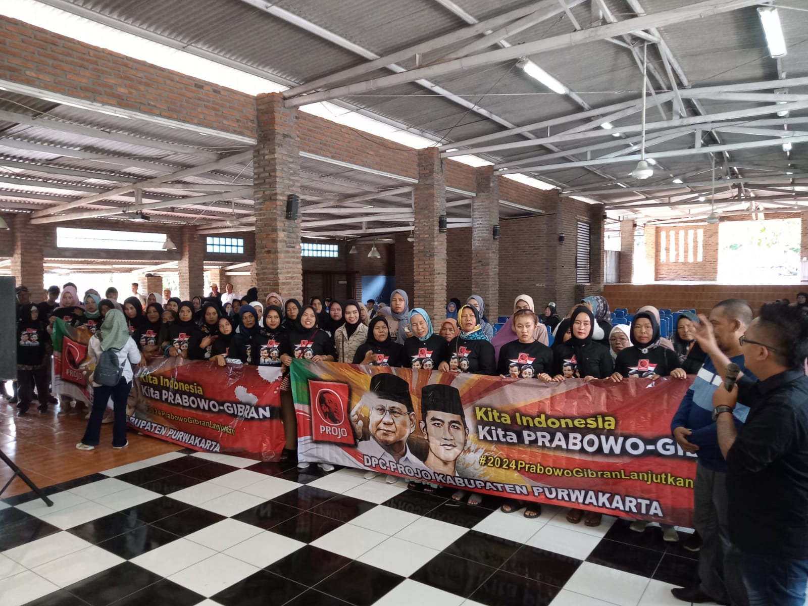 Projo Purwakarta Optimis Prabowo Gibran Menang Sekali Putaran