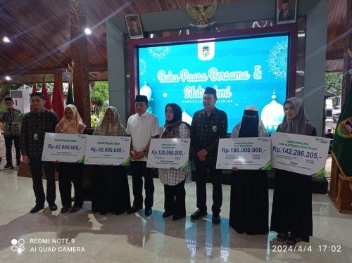 Sambil Buka Bersama, BPJamsostek Purwakarta Salurkan Santunan Kepada Ahli Waris Peserta