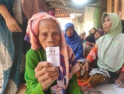 Inisiatif Relawan, 1.000 Orang Setiap Hari Dapat Pengobatan Gratis Calon Bupati Purwakarta Om Zein