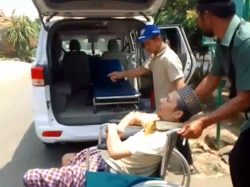 Calon Bupati Purwakarta, Om Zein Bantu Warga yang Alami Stroke Sejak Tiga Tahun