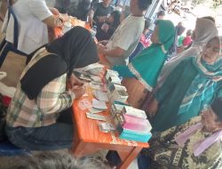 Ratusan Warga Desa Mekargalih Senang Dapat Pengobatan Gratis ZeinJo