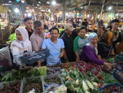 Kunjungi Pasar, Om Zein Diminta Ubah Pasar Rebo jadi Pusat Pasar Budaya Penunjang Pariwisata