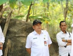 Sambangi Sukasari, Pj Bupati Purwakarta Tinjau Perkembangan Ternak Entog