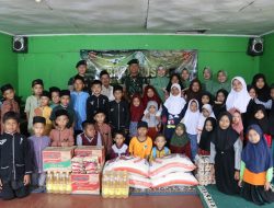 Batalyon Armed 9 Kostrad Gelar Bakti Sosial di Ponpes Mansyaul Ihsan dalam Rangka HUT ke-64 Kostrad