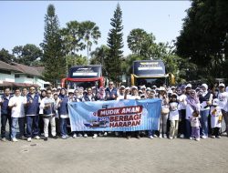 Ratusan Pemudik Pulang Ikut Program Mudik Gratis BUMN dan PJT II
