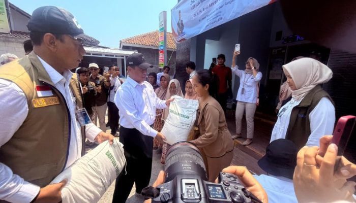 BULOG bersama Bapanas Salurkan 181 Ribu Ton Beras Bantuan Pangan di Jawa Barat