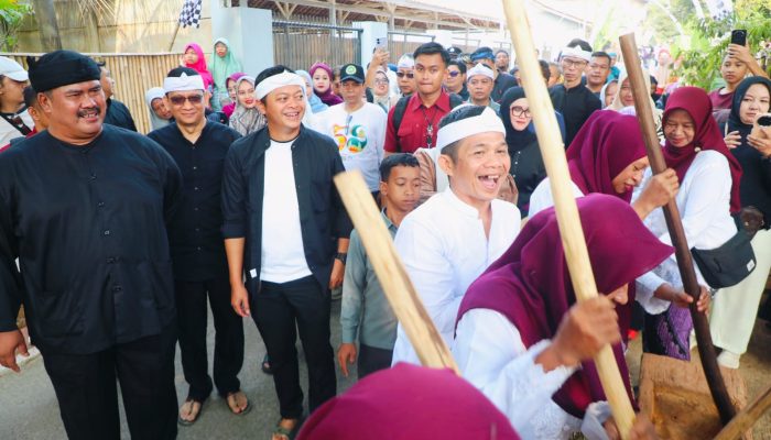 43 Tahun Desa Dangdeur dan Satu Tahun Pasar Sasagara, Warga Gelar Pesta Budaya dan Seni Galura Jomantara